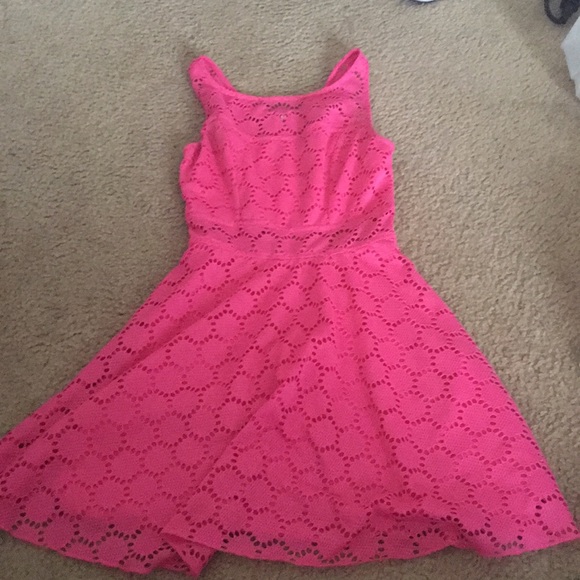 Dress - Picture 3 of 3